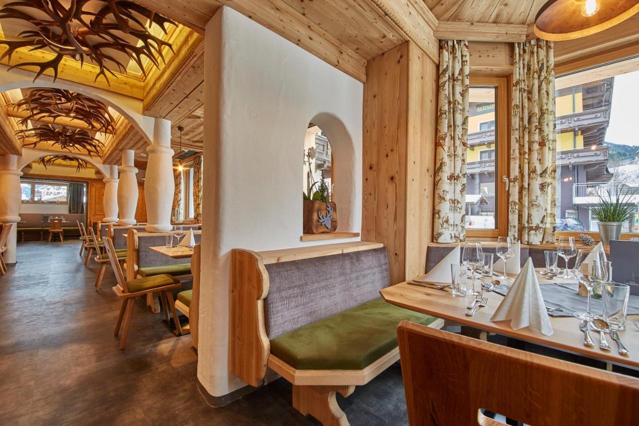 Hotel Hubertushof Saalbach-Hinterglemm Zewnętrze zdjęcie