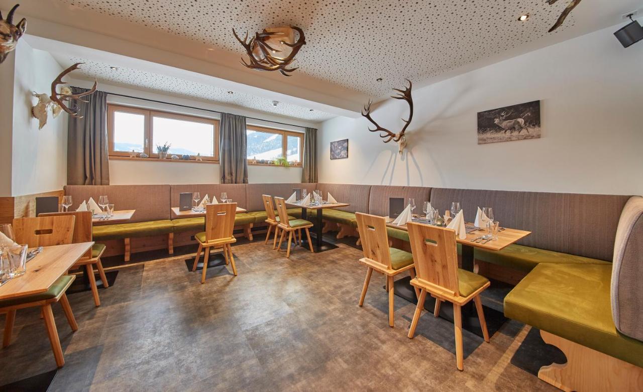 Hotel Hubertushof Saalbach-Hinterglemm Zewnętrze zdjęcie